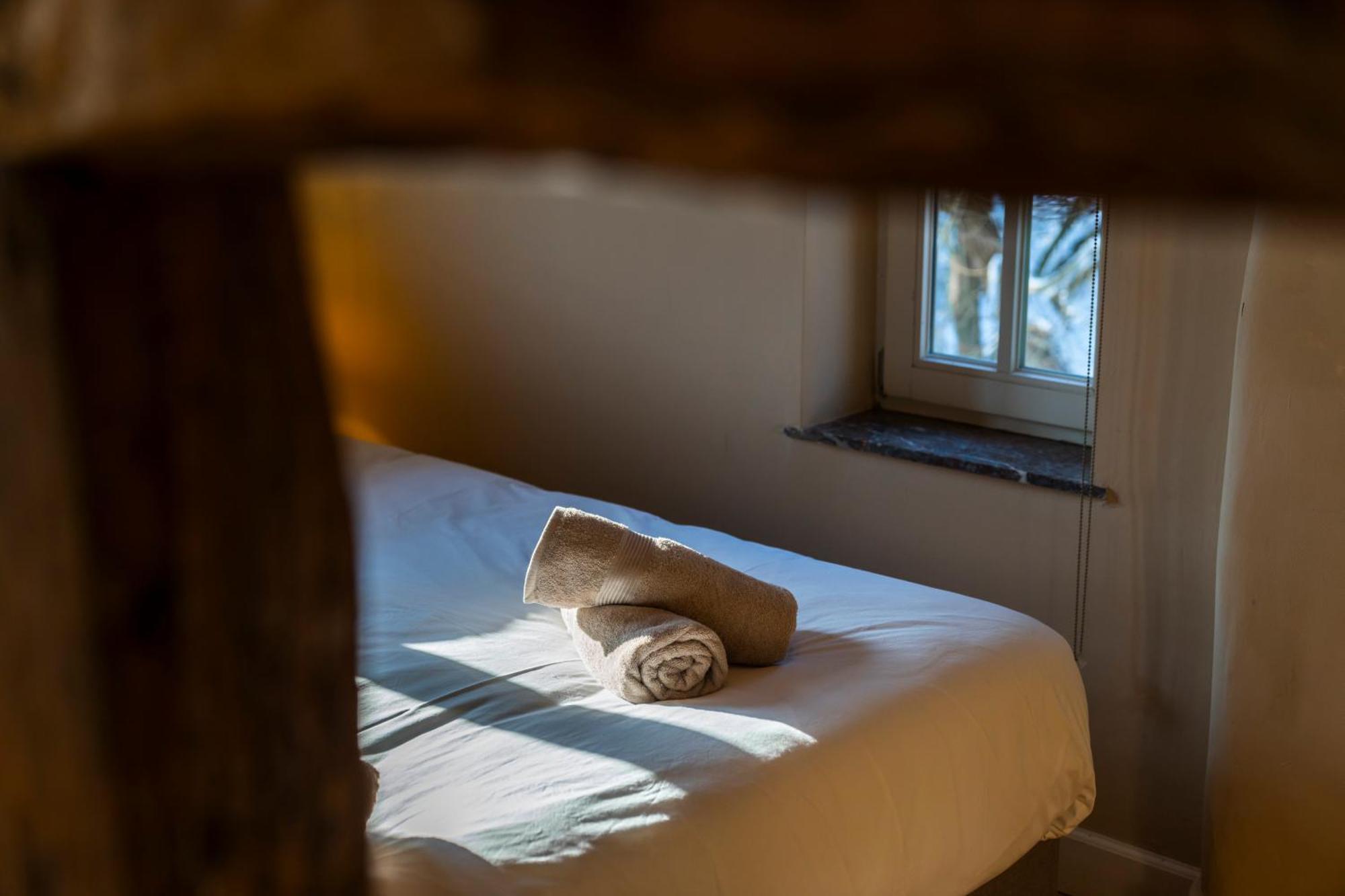 New! Unieke Vakantiewoning In Bosrijke Omgeving Tongeren Exterior foto