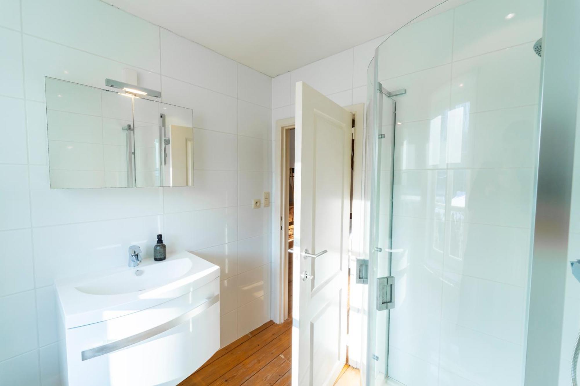 New! Unieke Vakantiewoning In Bosrijke Omgeving Tongeren Exterior foto